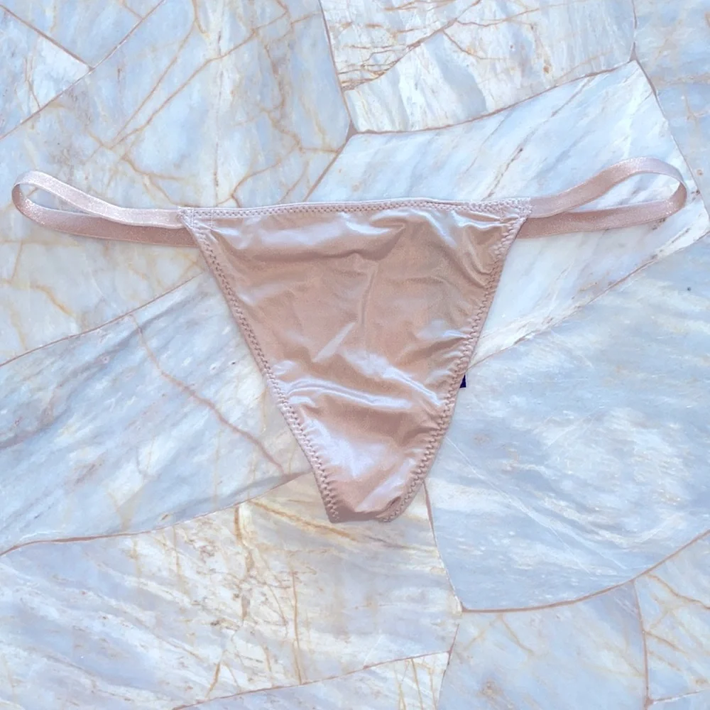 Victorias Secret string very